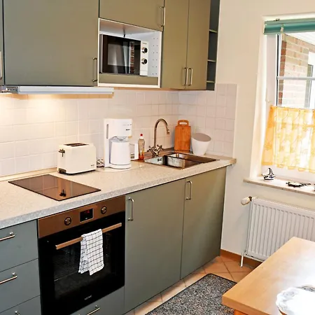 Deb 025 Selliner Mit Terrasse * Sellin (Rugen)