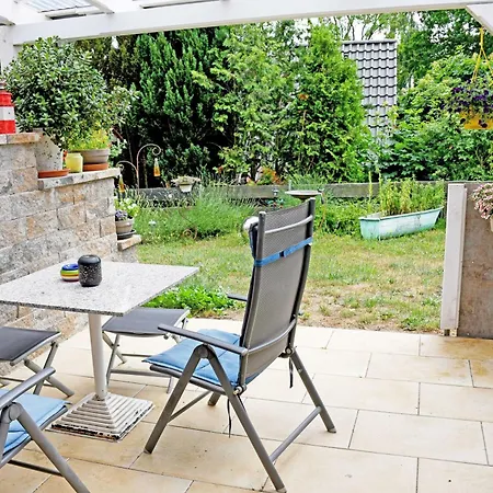 Deb 025 Selliner Mit Terrasse Homestay